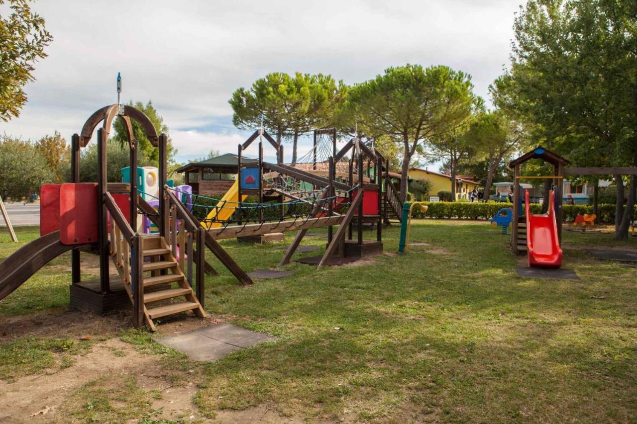 Mobilehomes In Sirmione/Gardasee 22177 Ngoại thất bức ảnh